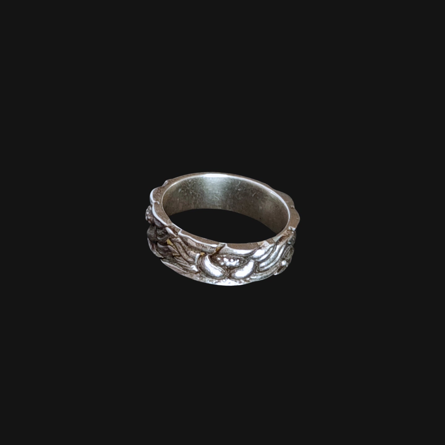 Lotus Band Ring