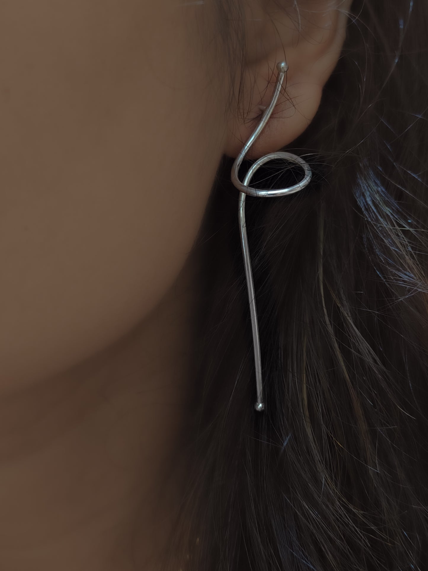 Curvy Earring