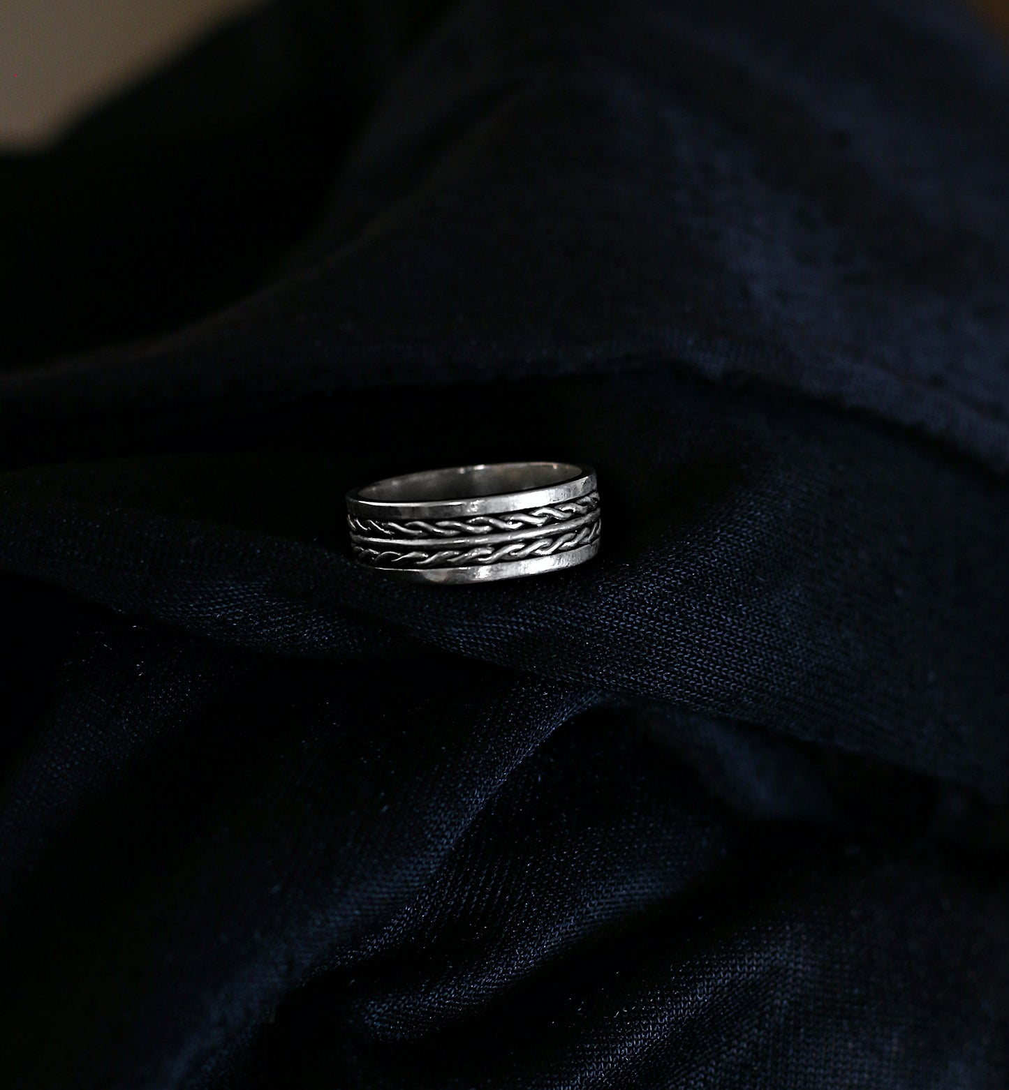 The Tendril Band Ring